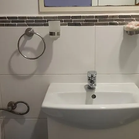 Haus Baron 2 Friedrichsfeld Konukevi 3*