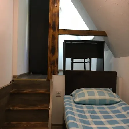 Konukevi Haus Baron 2 Friedrichsfeld 3*