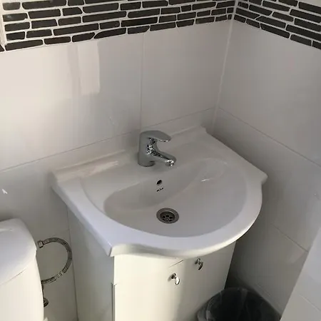 Гостевой дом Haus Baron 2 Friedrichsfeld Edingen-Neckarhausen